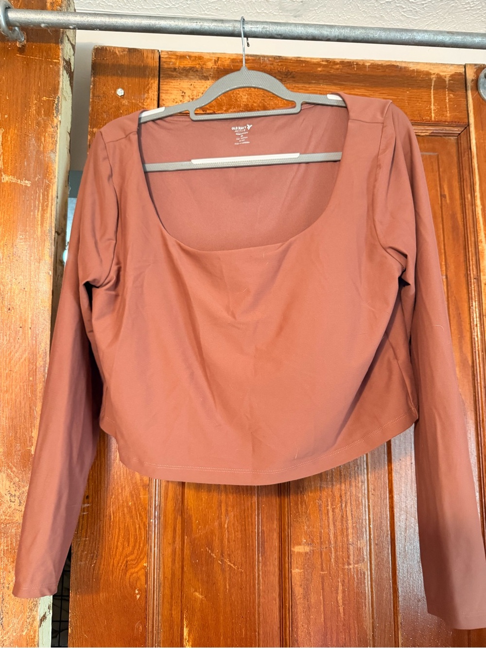 Old Navy Long Sleeve Scoop Neck Crop Top - Rust